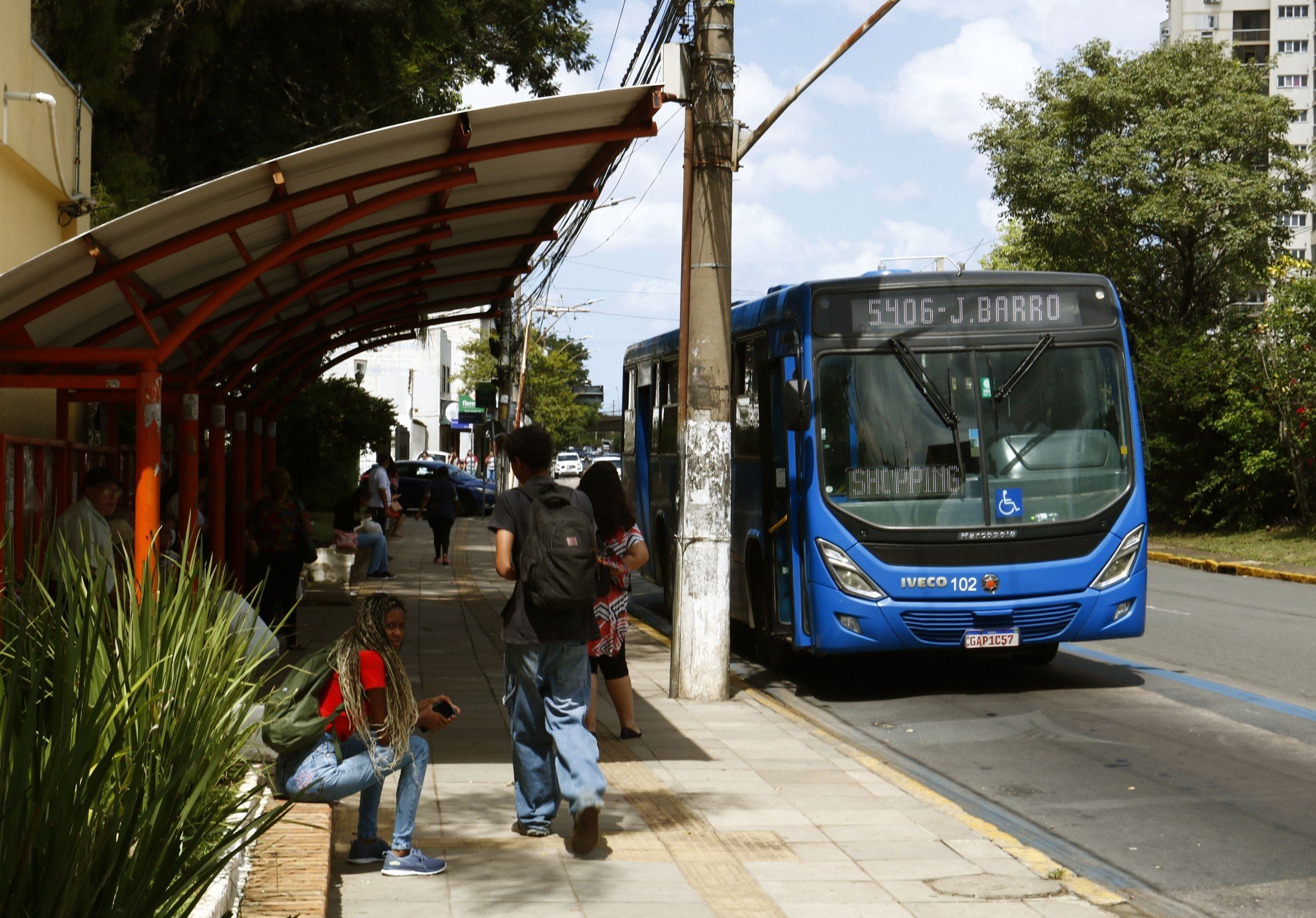 Prefeitura anuncia aumento da frota de ônibus aos sábados em Canoas