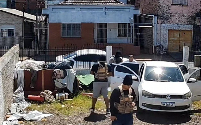 Suspeita é que falsos policiais pretendiam levar Diego Brito da Silva no próprio carro, mas não localizaram a chave