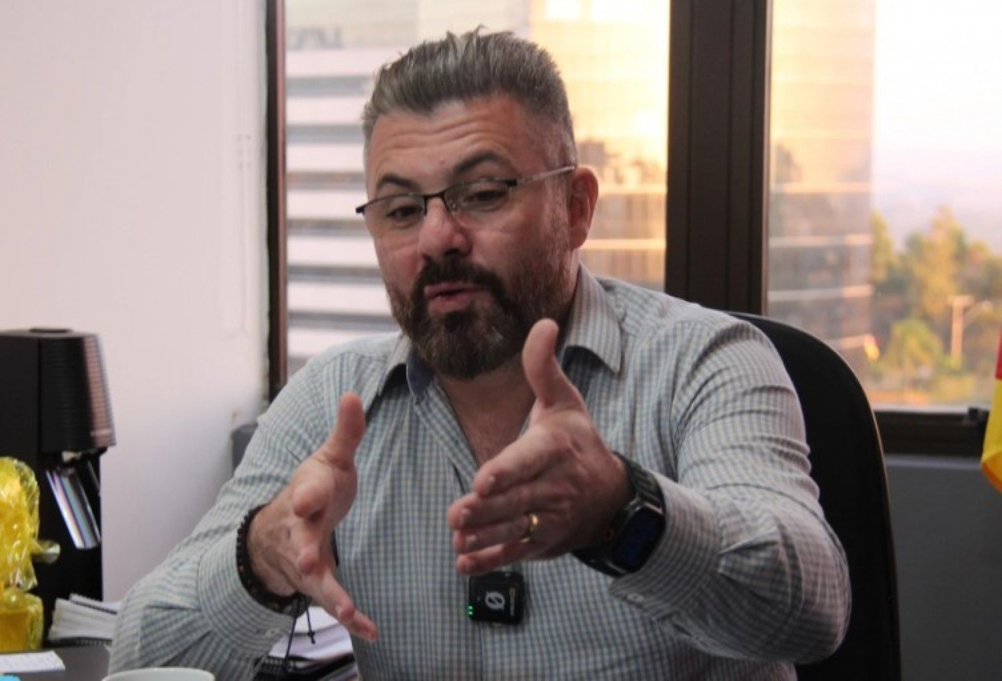 Finck chama advogados de oportunistas, apaga postagem e OAB reage mesmo assim: "Inaceitável a ofensa à advocacia"