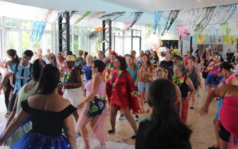 Carnaval, baile + matinê dançante no Grêmio Atiradores Novo Hamburgo
