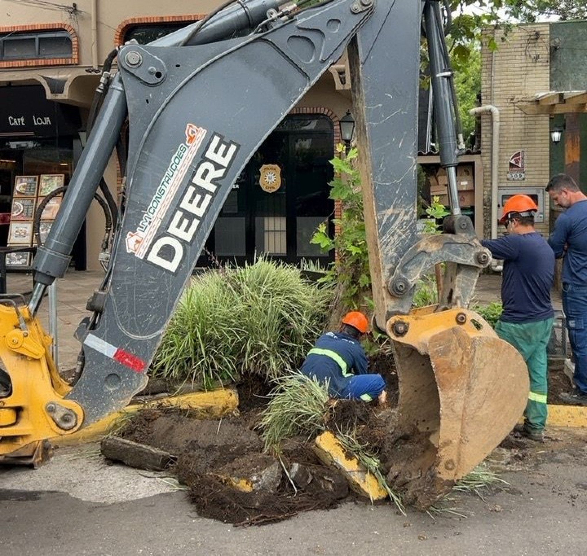 Obras da Corsan causarão bloqueio em avenida central de Canela nesta quinta-feira