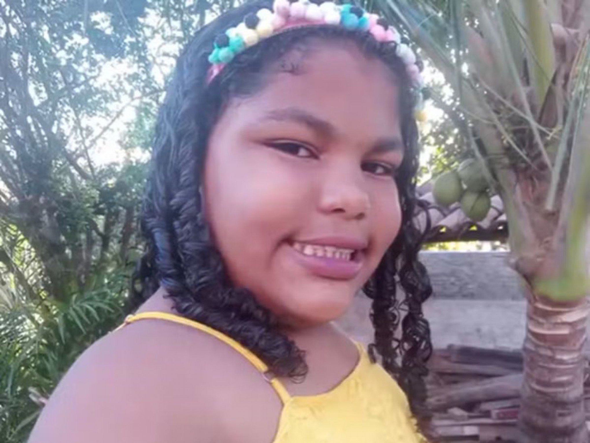 Criança de 11 anos morre ao inalar desodorante aerossol; incentivo para "baforar" produto é disseminado em rede social