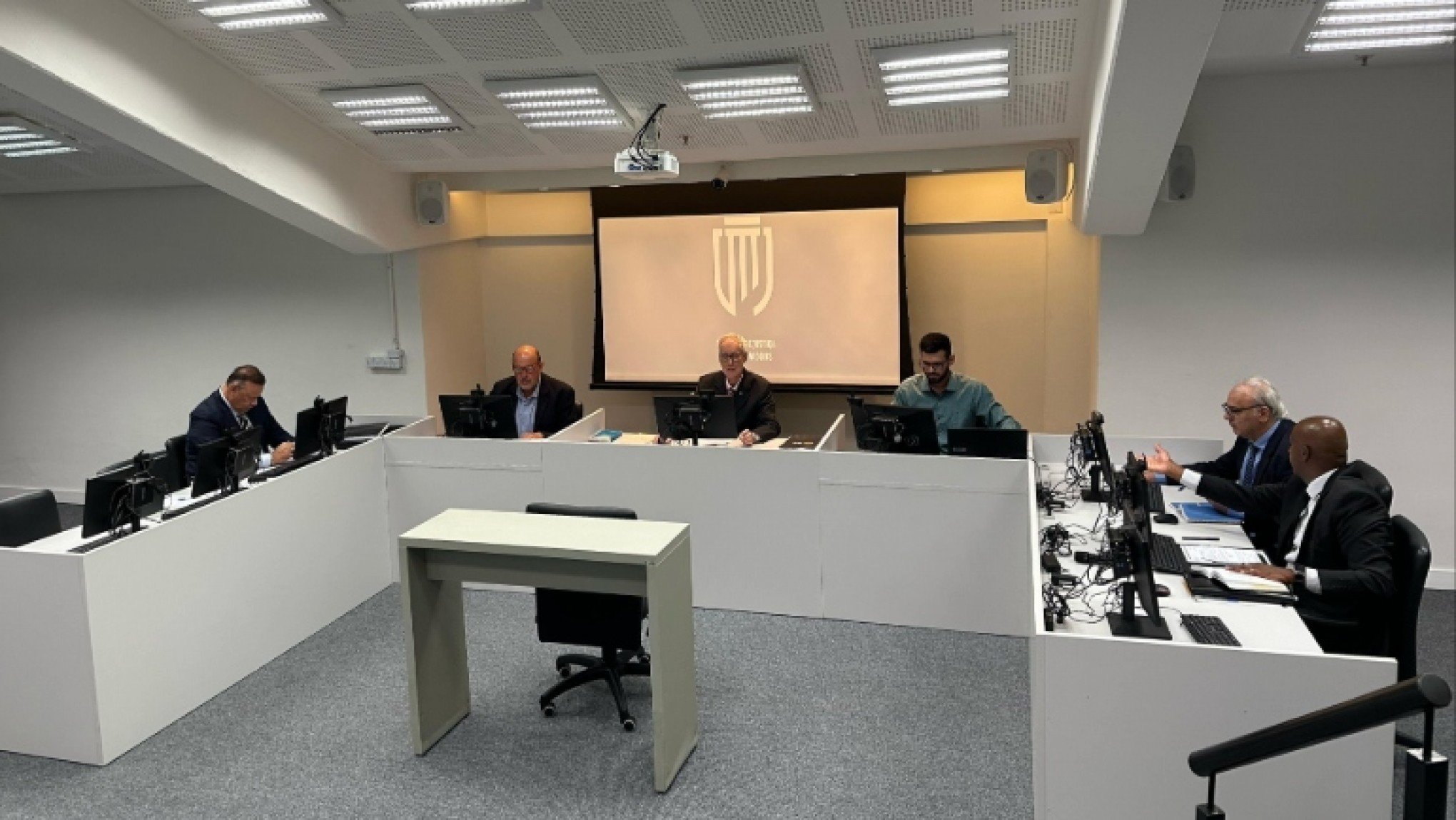 Inter reclama do adiamento de julgamento de Quinteros, Jemerson e dirigentes
