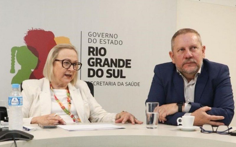 Reunião entre a secretária estadual de Saúde, Arita Bergmann, e o prefeito Heliomar Franco