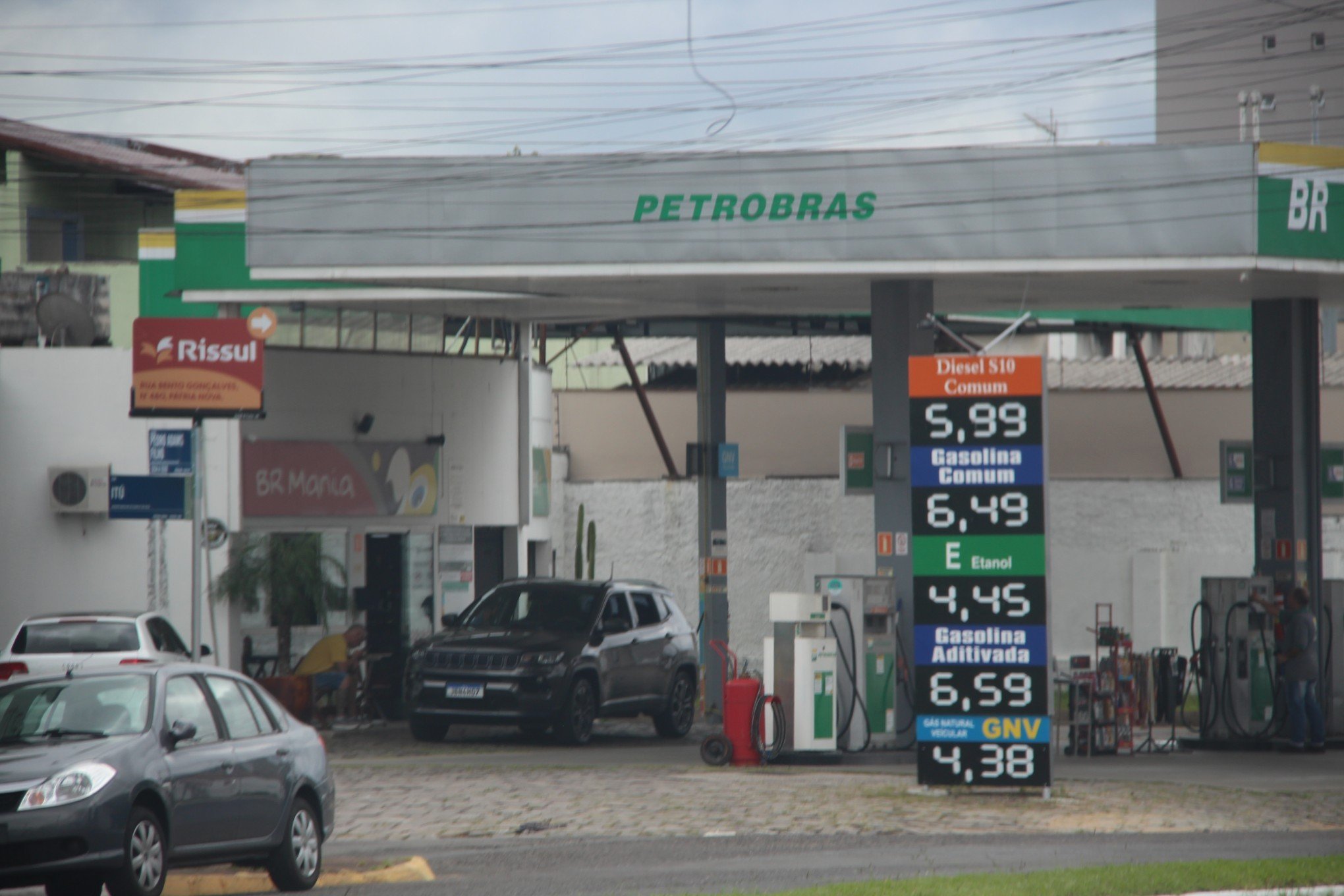 Saiba o motivo apontado pelo Sulpetro para aumento repentino no preço da gasolina