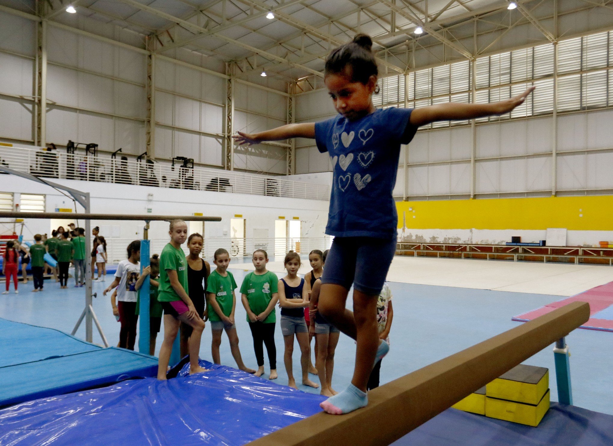 Jovens participam de peneira para oito esportes em Canoas