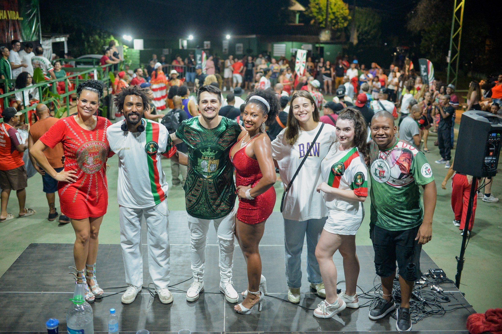 Protegidos desfila em Porto Alegre na sexta, dia 14 | abc+