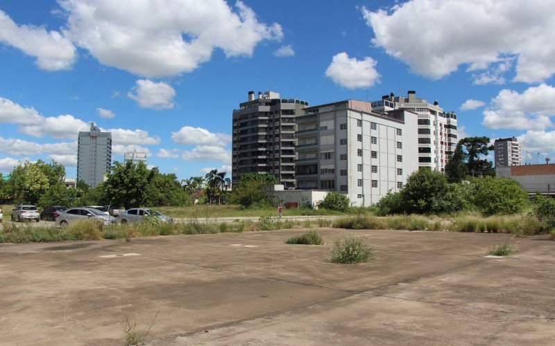 Terreno possui aproximadamente 14,5 mil metros quadrados