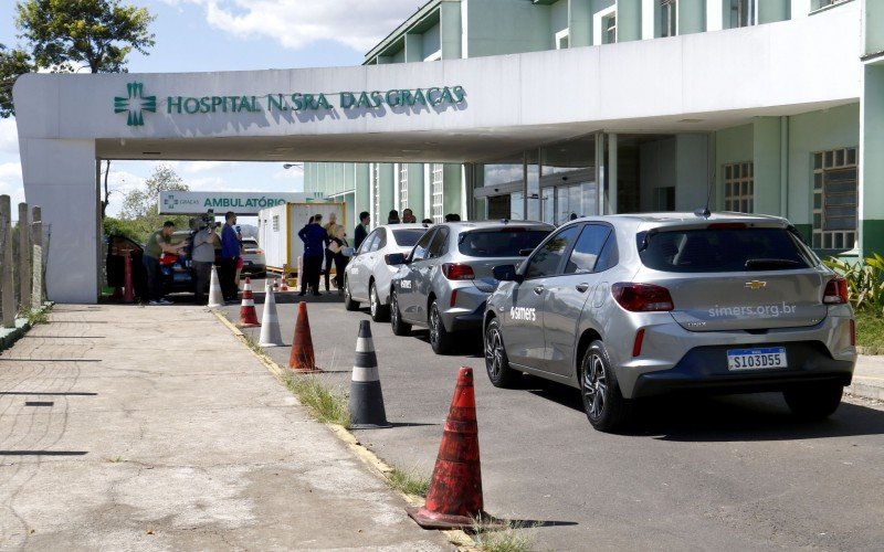Hospital Nossa Senhora das Graças enfrenta superlotação