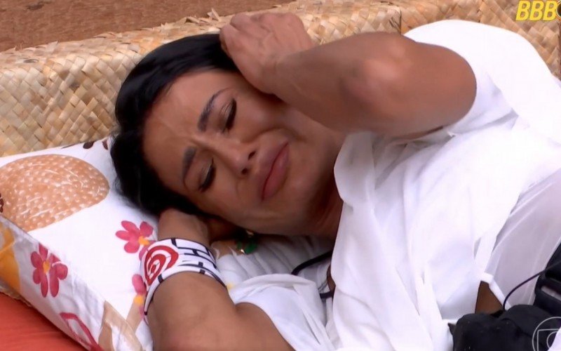 Gracyanne Barbosa revelou que estava pegando comida escondido no BBB 25 | abc+