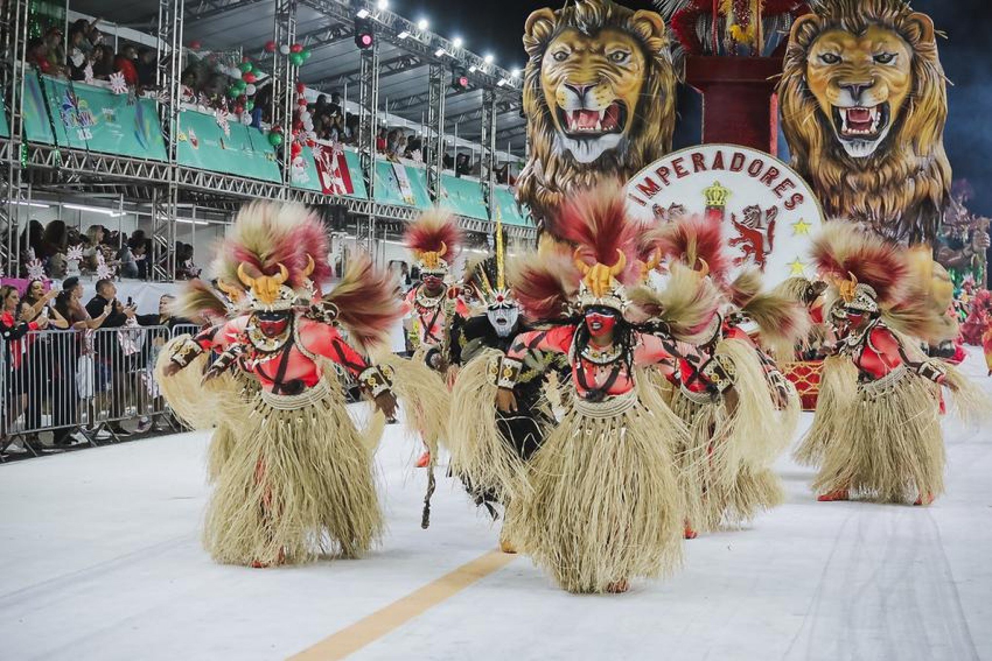 CARNAVAL: Imperadores do Samba é a campeã do grupo ouro de Porto Alegre