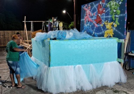 DESFILE EM SÃO LEOPOLDO: Imperadores do Sul entra no mundo das brincadeiras e personagens