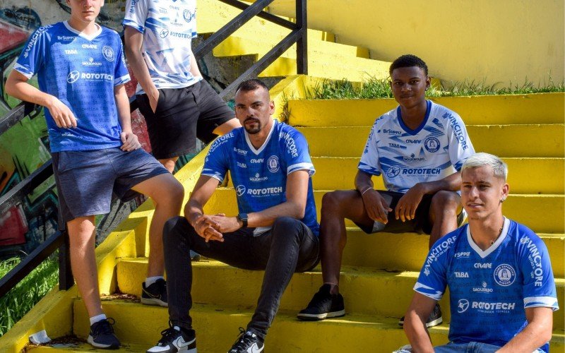 Aimoré lança seus novos uniformes para temporada 2025