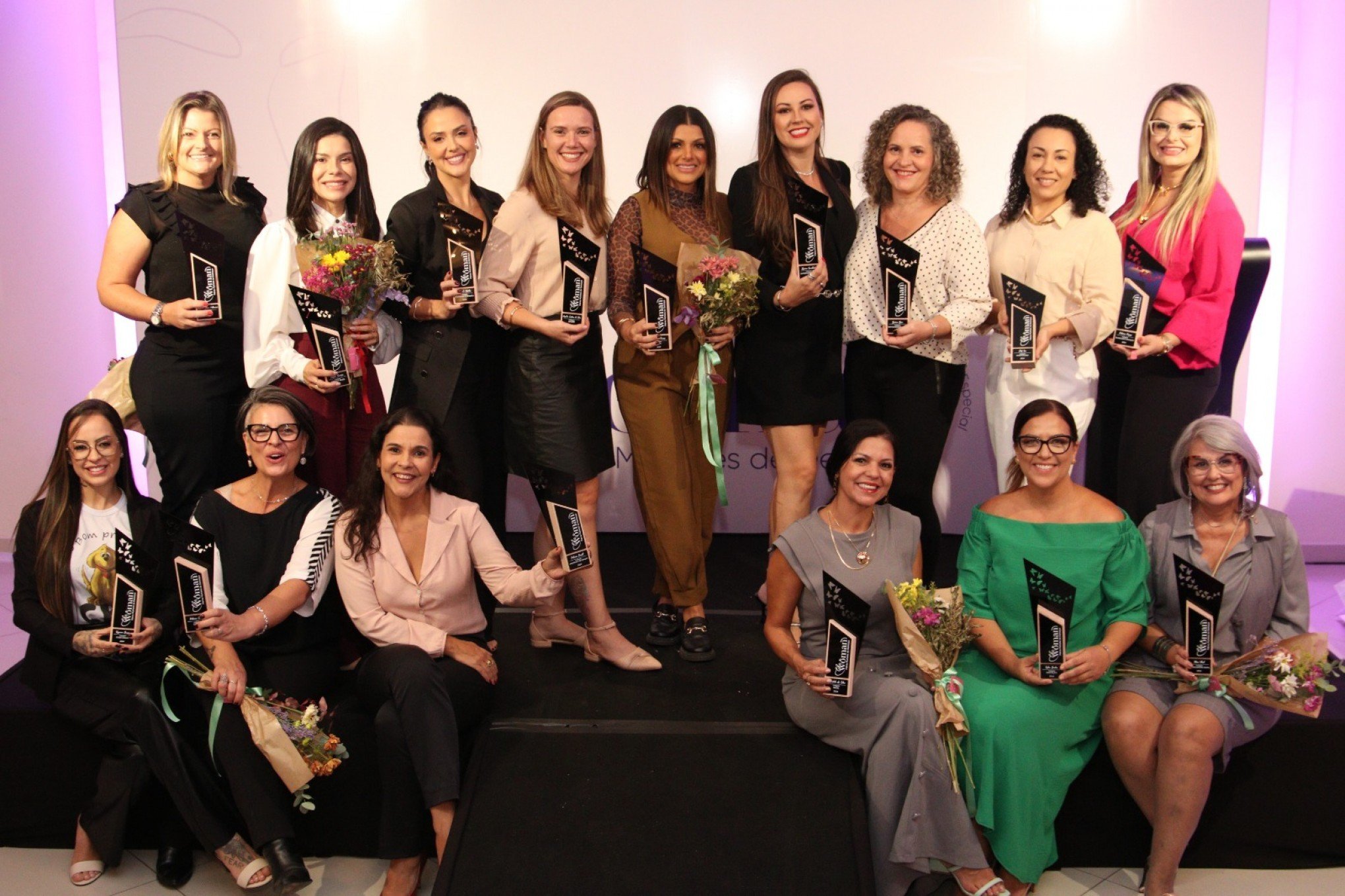 Conheça as finalistas do 3º Prêmio Mulheres de Destaque