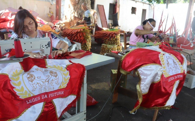 Integrantes se empenham nos últimos preparativos 