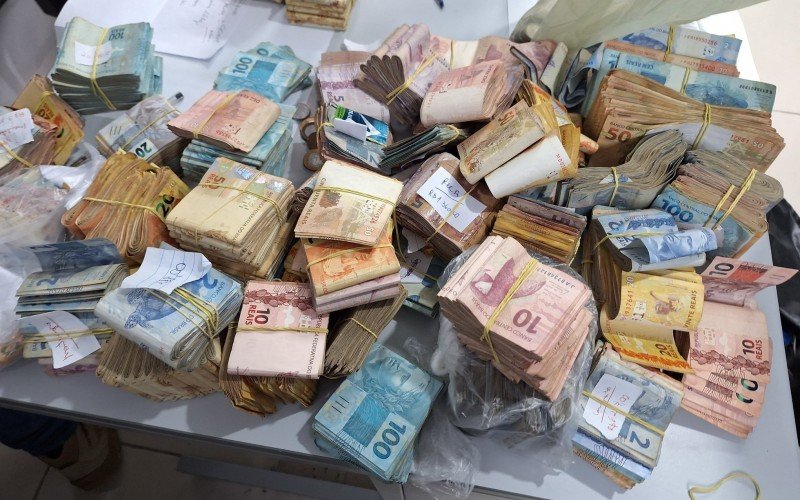 Operação da Polícia Civil cumpre mandados em 21 municípios, incluindo Novo Hamburgo e São Leopoldo | abc+