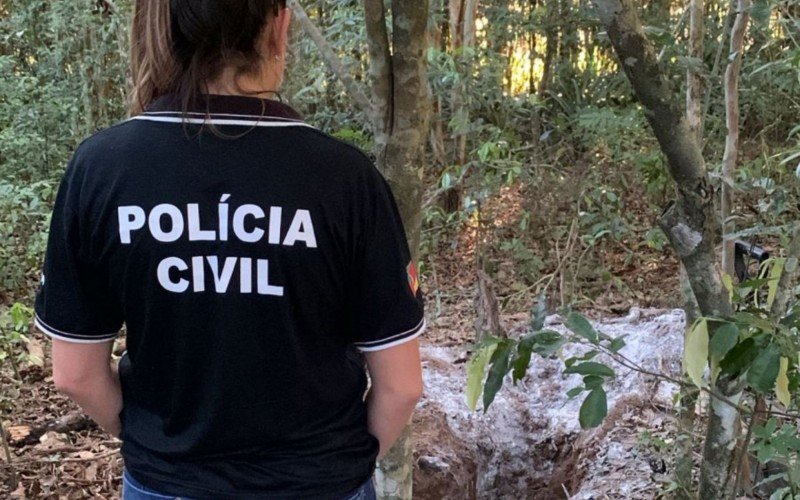 Cadáver é encontrado enterrado em área de mata de Sapiranga