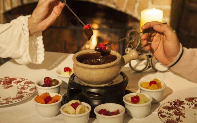 Quase metade dos visitantes em Gramado buscam por experiências gastronômicas