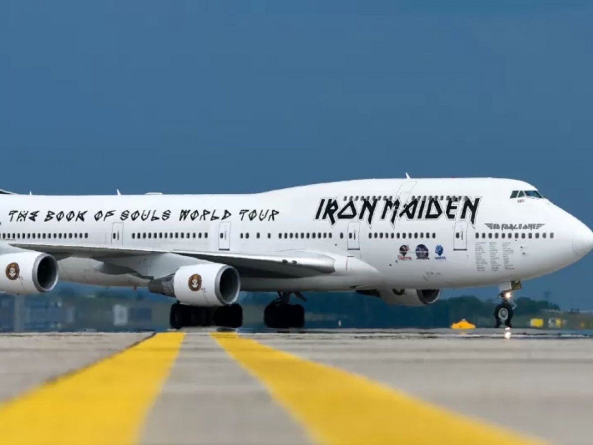 Avião de famosa banda de heavy metal pilotado por vocalista é desmontado e vira peça de colecionador