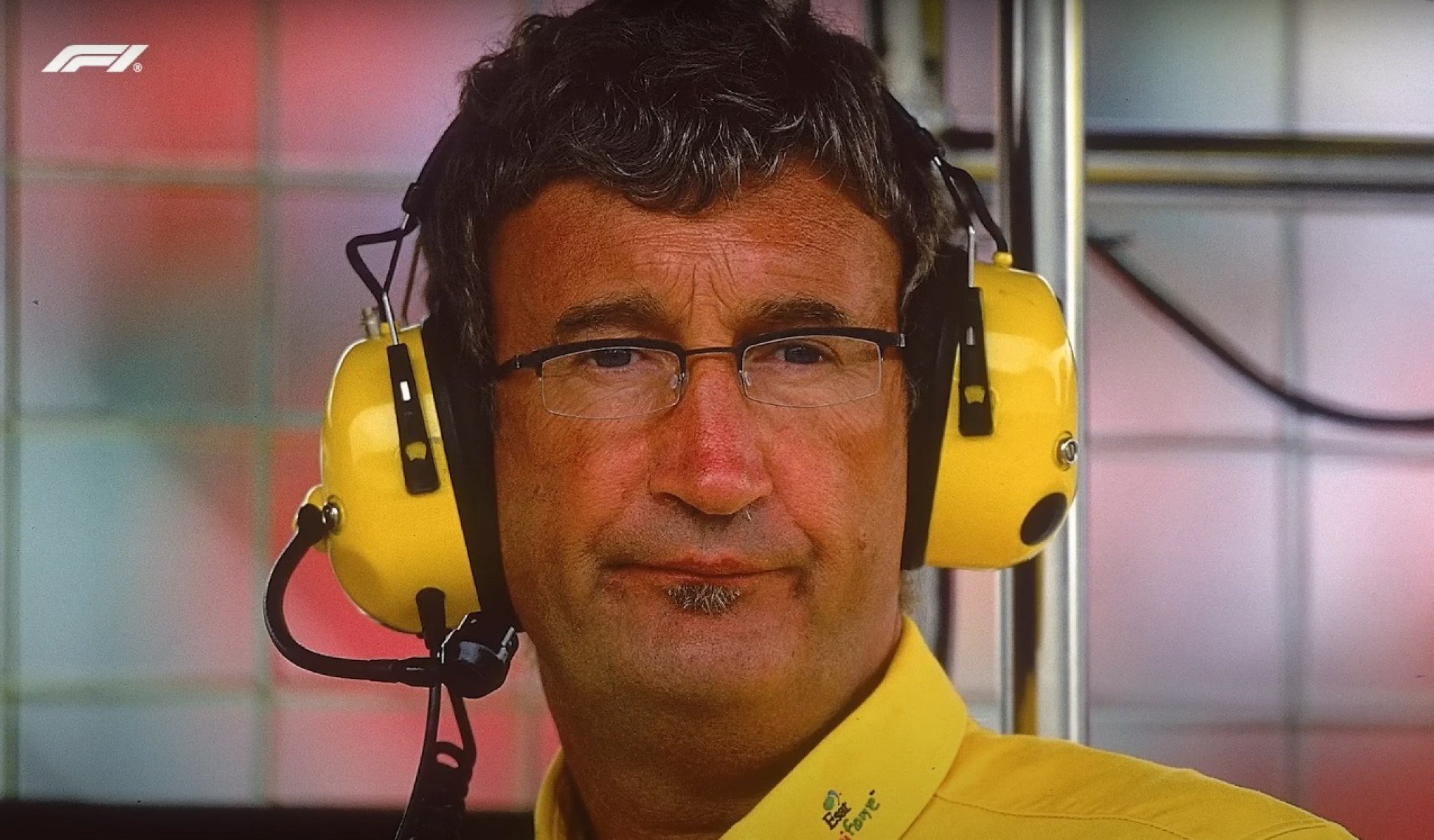 Eddie Jordan, dono de ex-equipe de Barrichello e Schumacher na F1, morre aos 76 anos