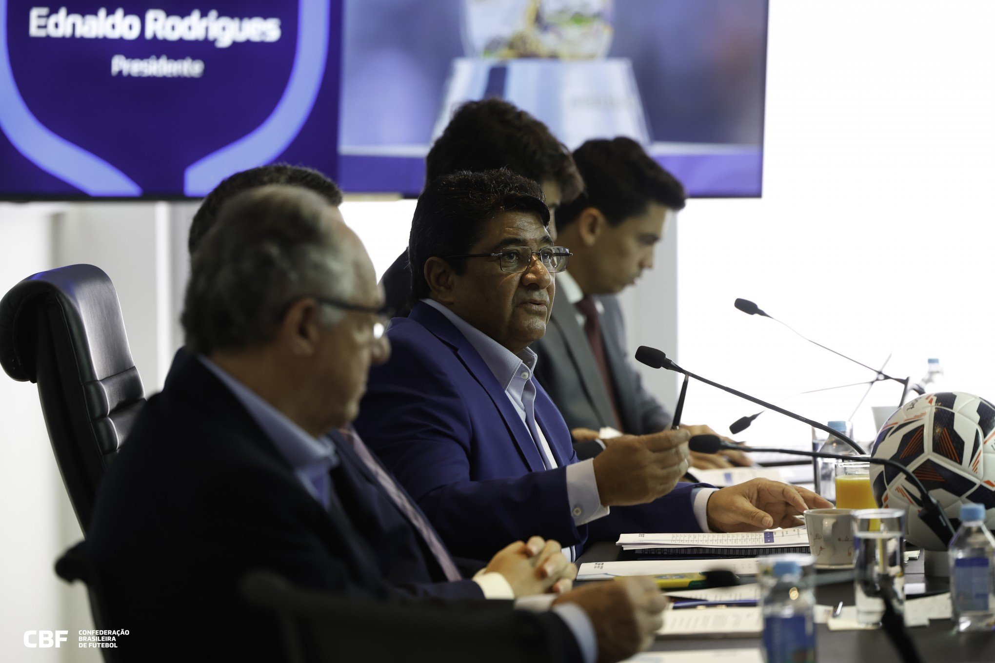 Ednaldo Rodrigues apresenta chapa para ser reeleito na CBF