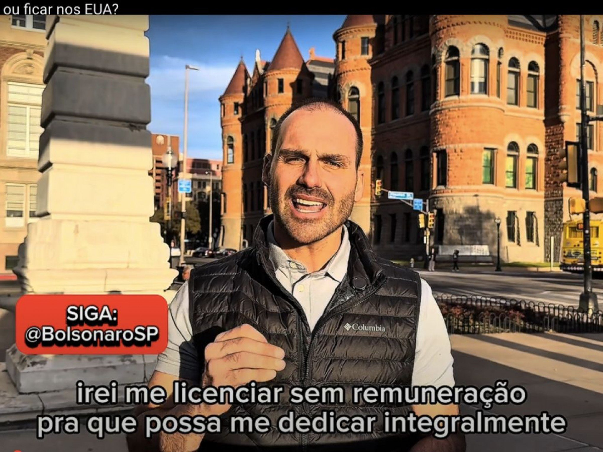 Eduardo Bolsonaro fala em abrir mão do mandato, mas presidente do PL diz que deputado volta em 4 meses: "Candidato ao Senado"