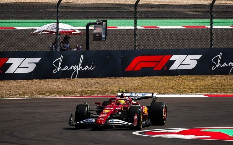 Lewis Hamilton fez a pole da corrida sprint do Grande Prêmio da China | abc+