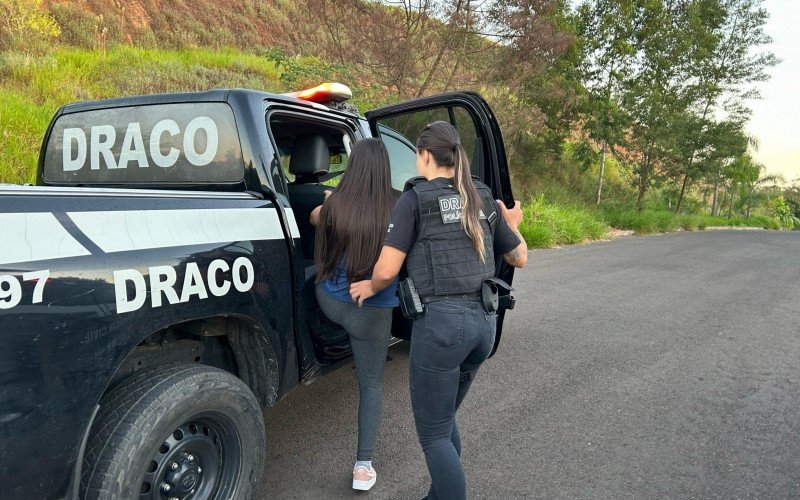 Casal é preso por vender drogas para clientes de alto poder aquisitivo no Vale do Sinos