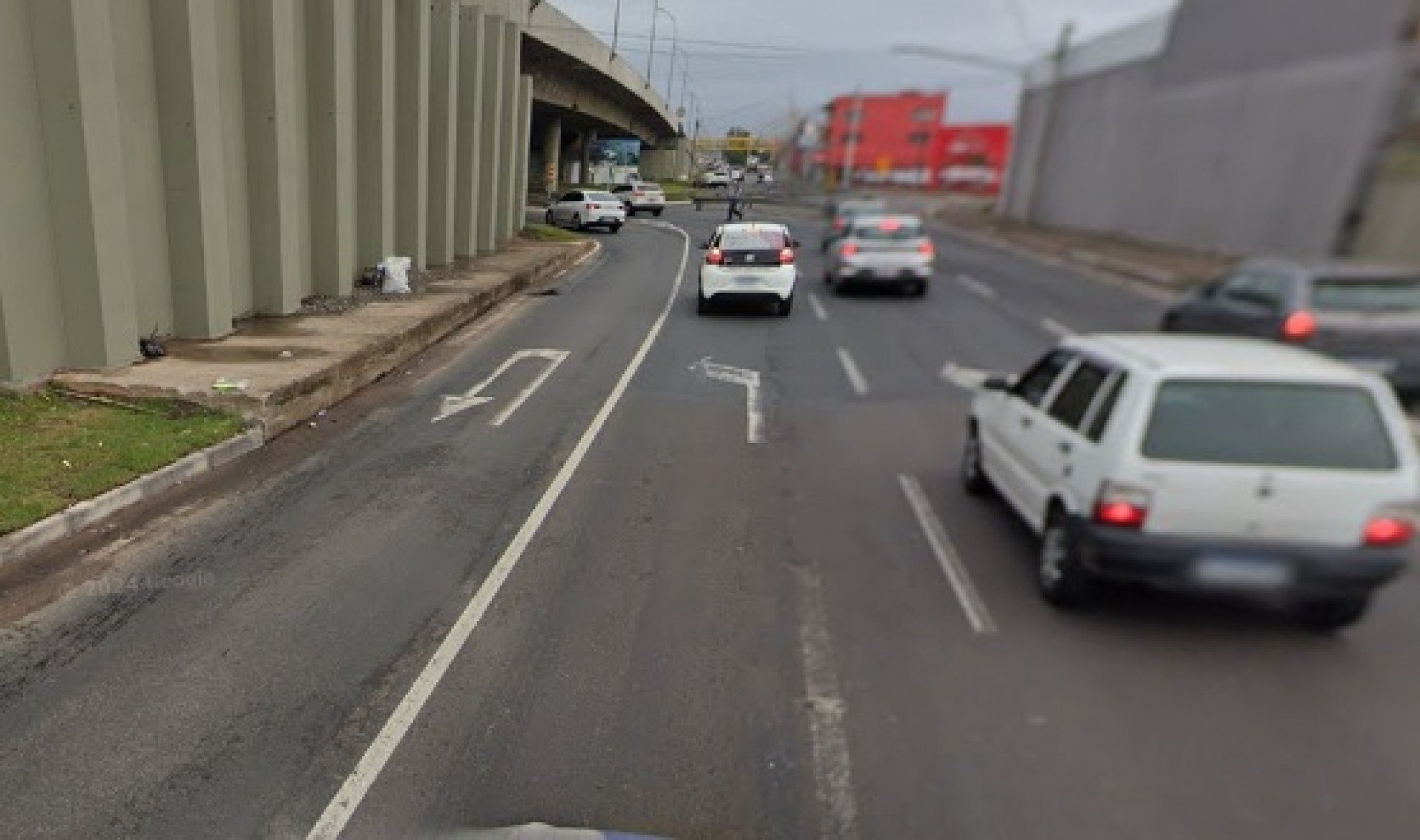 BR-116: Acesso na Scharlau à RS-240, sentido capital-interior, sofrerá bloqueios sábado