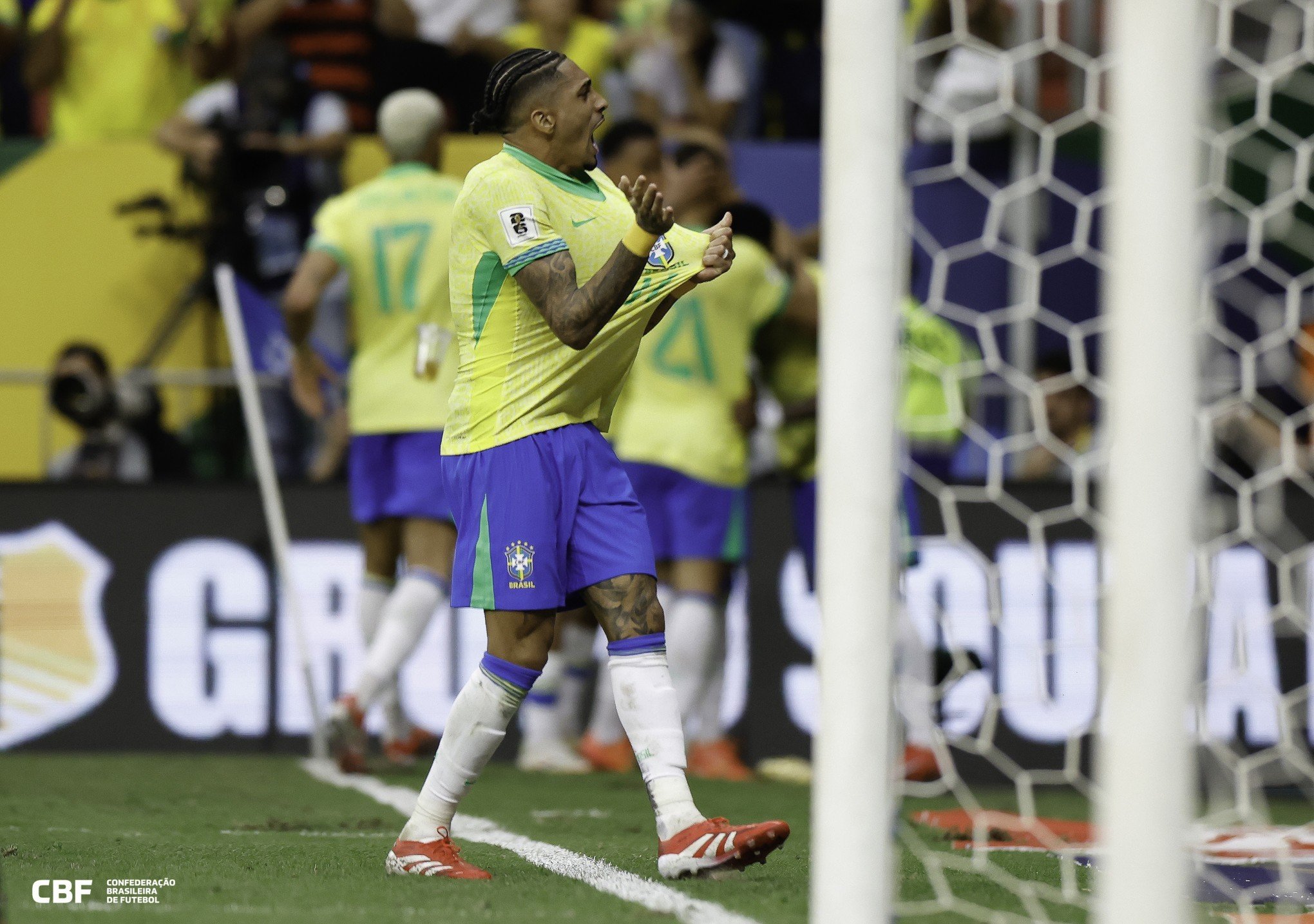 Vitória sofrida foi "a virada de chave" que o Brasil precisava, diz gaúcho Raphinha