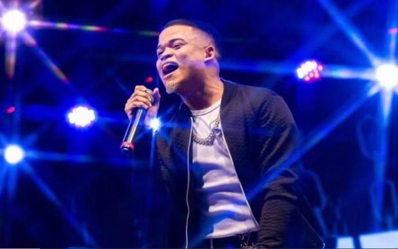 Cantor Rafa Diniz tinha 22 anos e deixa esposa e duas filhas | abc+