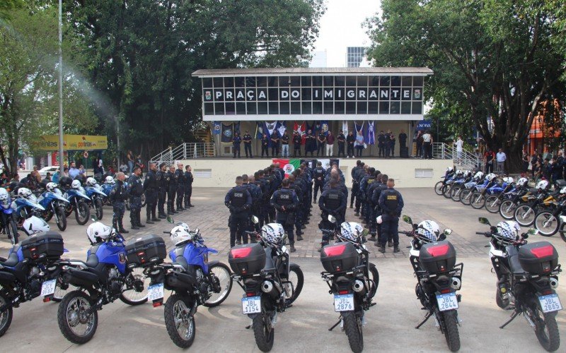 Formatura do Curso de Patrulhamento Tático com Motos da Guarda Municipal de Novo Hamburgo