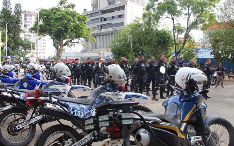 Formatura do Curso de Patrulhamento Tático com Motos da Guarda Municipal de Novo Hamburgo