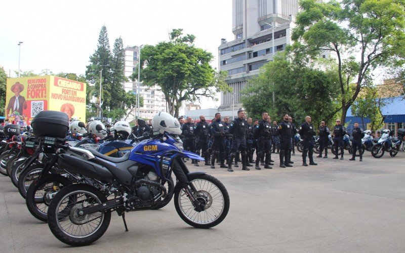 Formatura do Curso de Patrulhamento Tático com Motos da Guarda Municipal de Novo Hamburgo