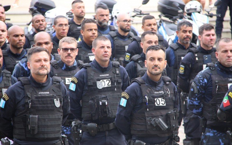 Formatura do Curso de Patrulhamento Tático com Motos da Guarda Municipal de Novo Hamburgo