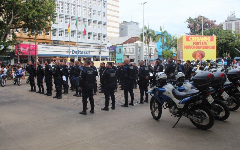 Formatura do Curso de Patrulhamento Tático com Motos da Guarda Municipal de Novo Hamburgo