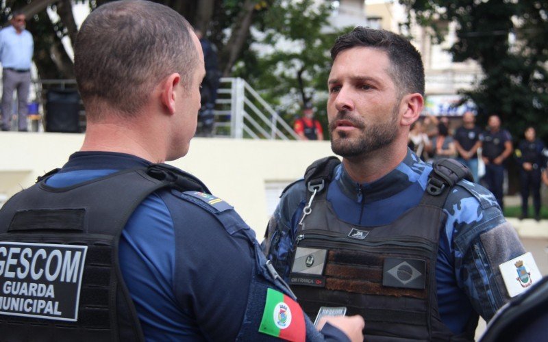 Formatura do Curso de Patrulhamento Tático com Motos da Guarda Municipal de Novo Hamburgo