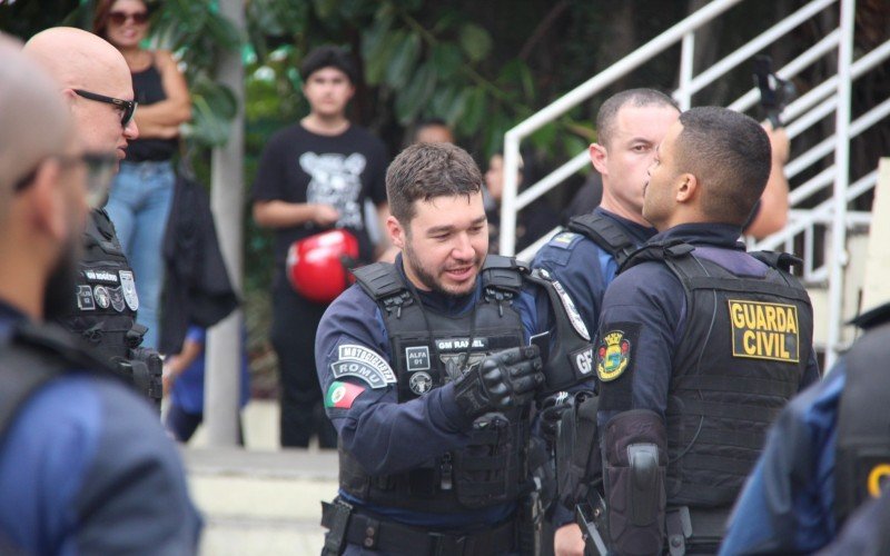 Formatura do Curso de Patrulhamento Tático com Motos da Guarda Municipal de Novo Hamburgo