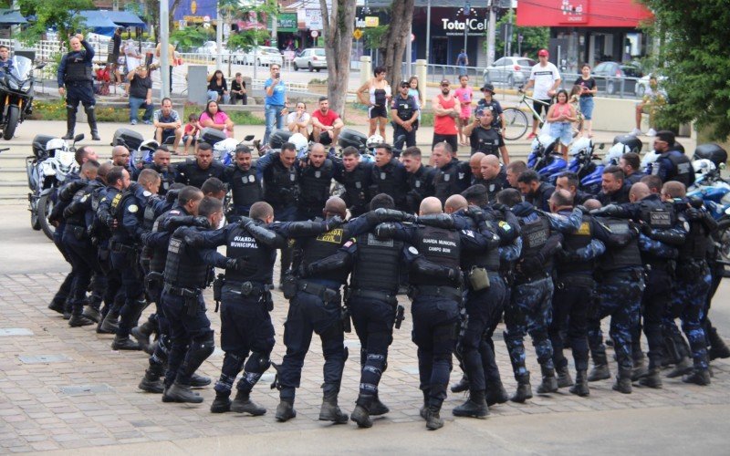 Formatura do Curso de Patrulhamento Tático com Motos da Guarda Municipal de Novo Hamburgo