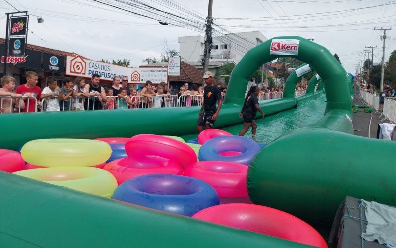 Toboágua gigante em Ivoti 