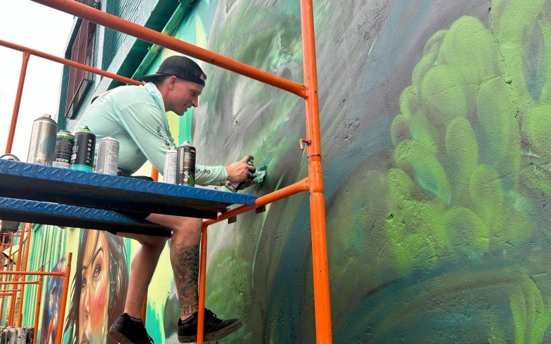 Art Festival transforma Hamburgo Velho em um grande quadro ao ar livre | abc+