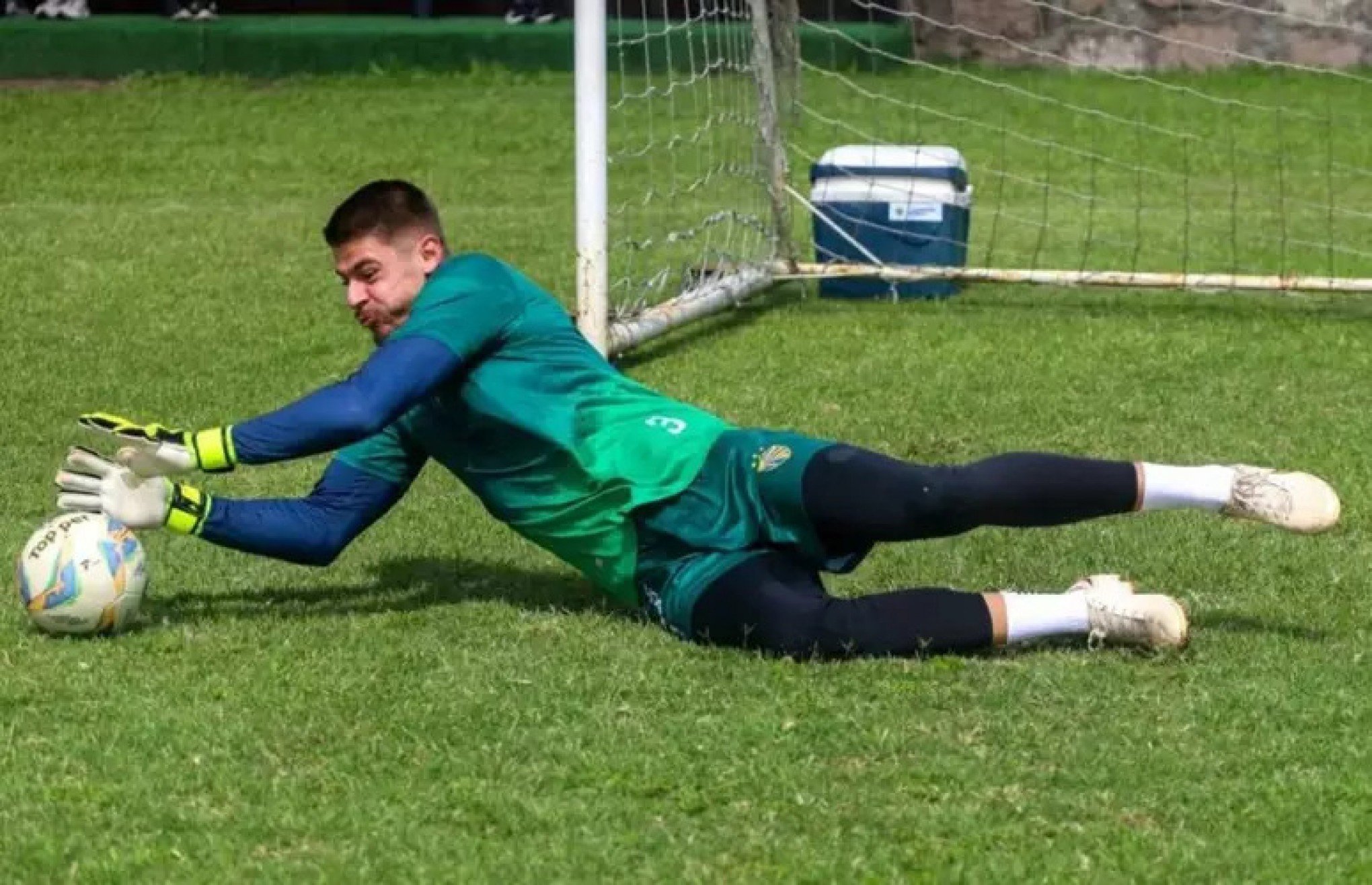 Grêmio acerta com novo goleiro para as duas próximas temporadas