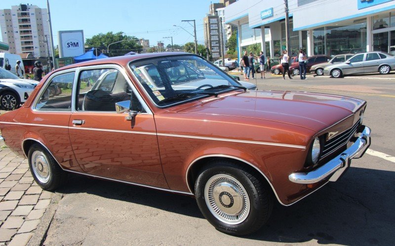 Evento de carros antigos da Chevrolet na Sinoscar