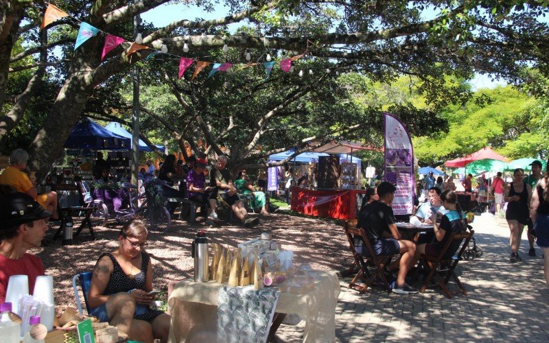 Aniversário de 33 anos de Morro Reuter com música, arte e gastronomia local. | abc+