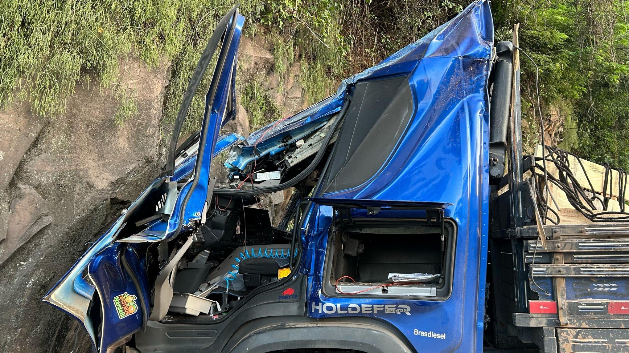 BR-116: Saiba como estão as vítimas do acidente que bloqueou a rodovia por quase 4 horas