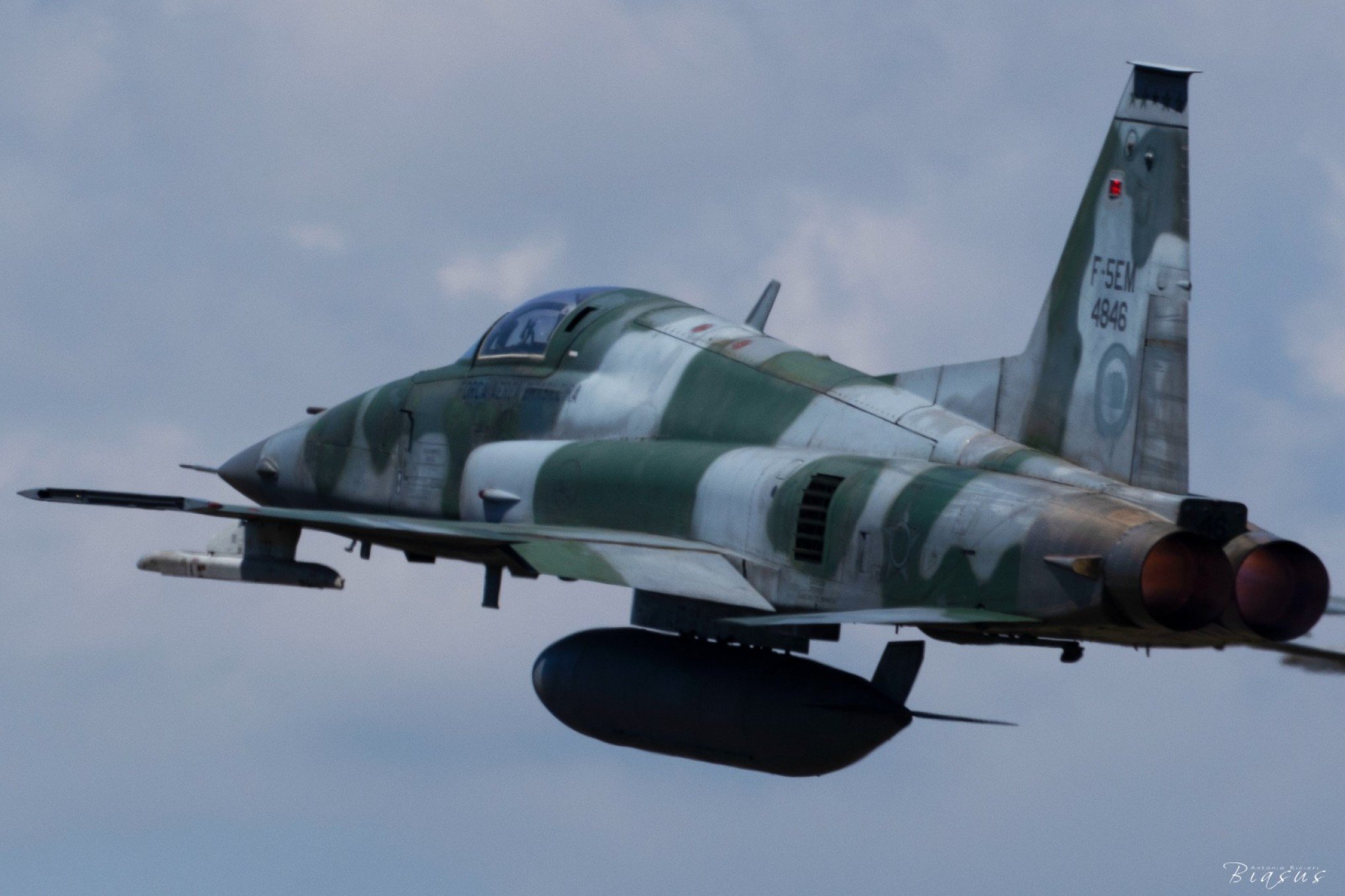 Base Aérea de Canoas inicia treinamentos noturnos a partir desta segunda-feira