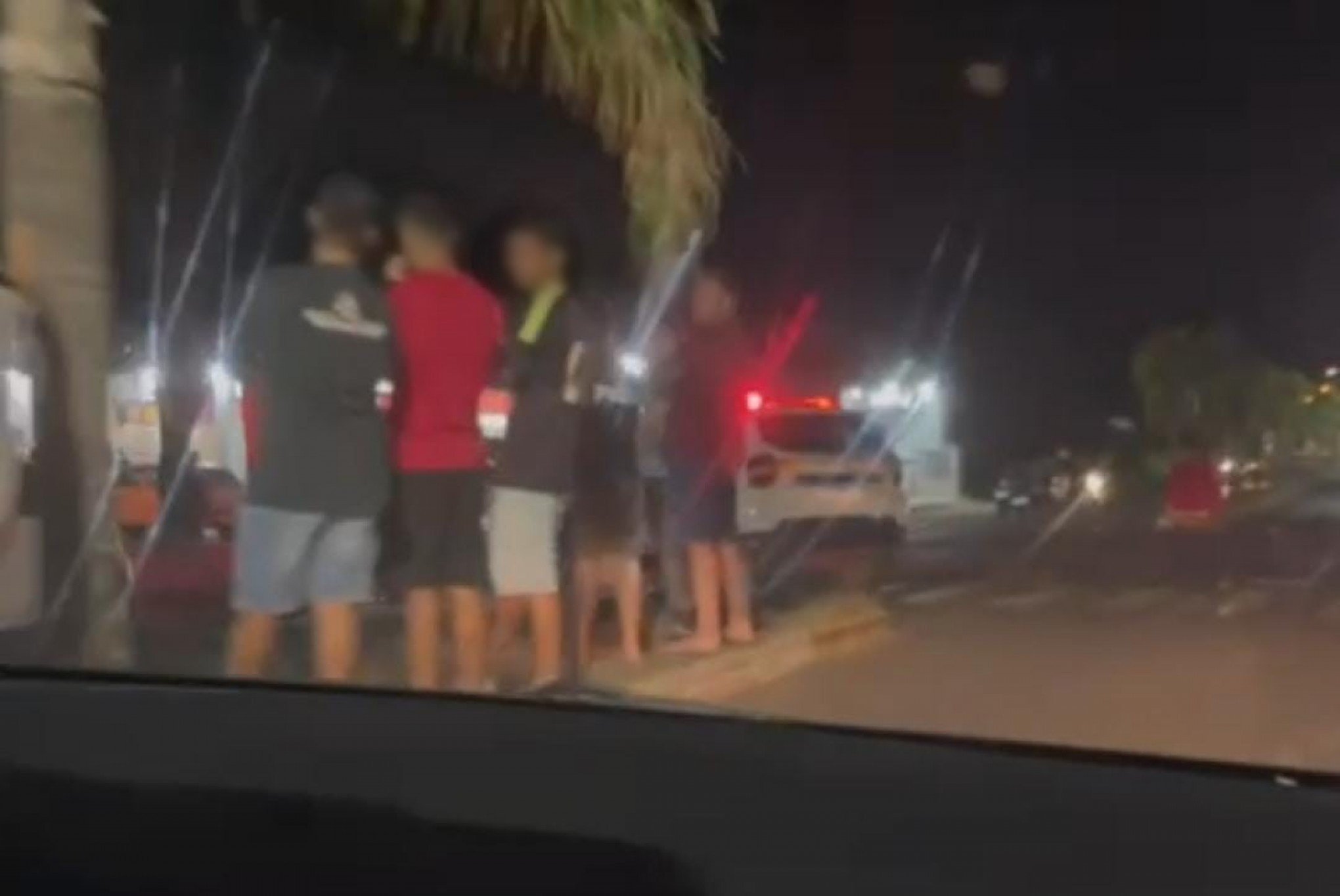 Homem é assassinado em frente a mercado na região