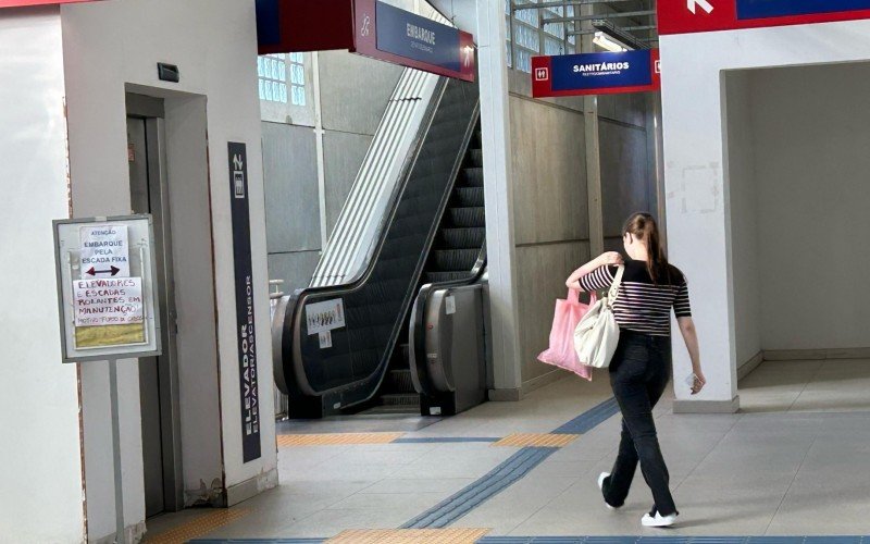 TRENSURB: Encaminhada solução para que elevadores e escadas rolantes voltem a funcionar em Novo Hamburgo | abc+