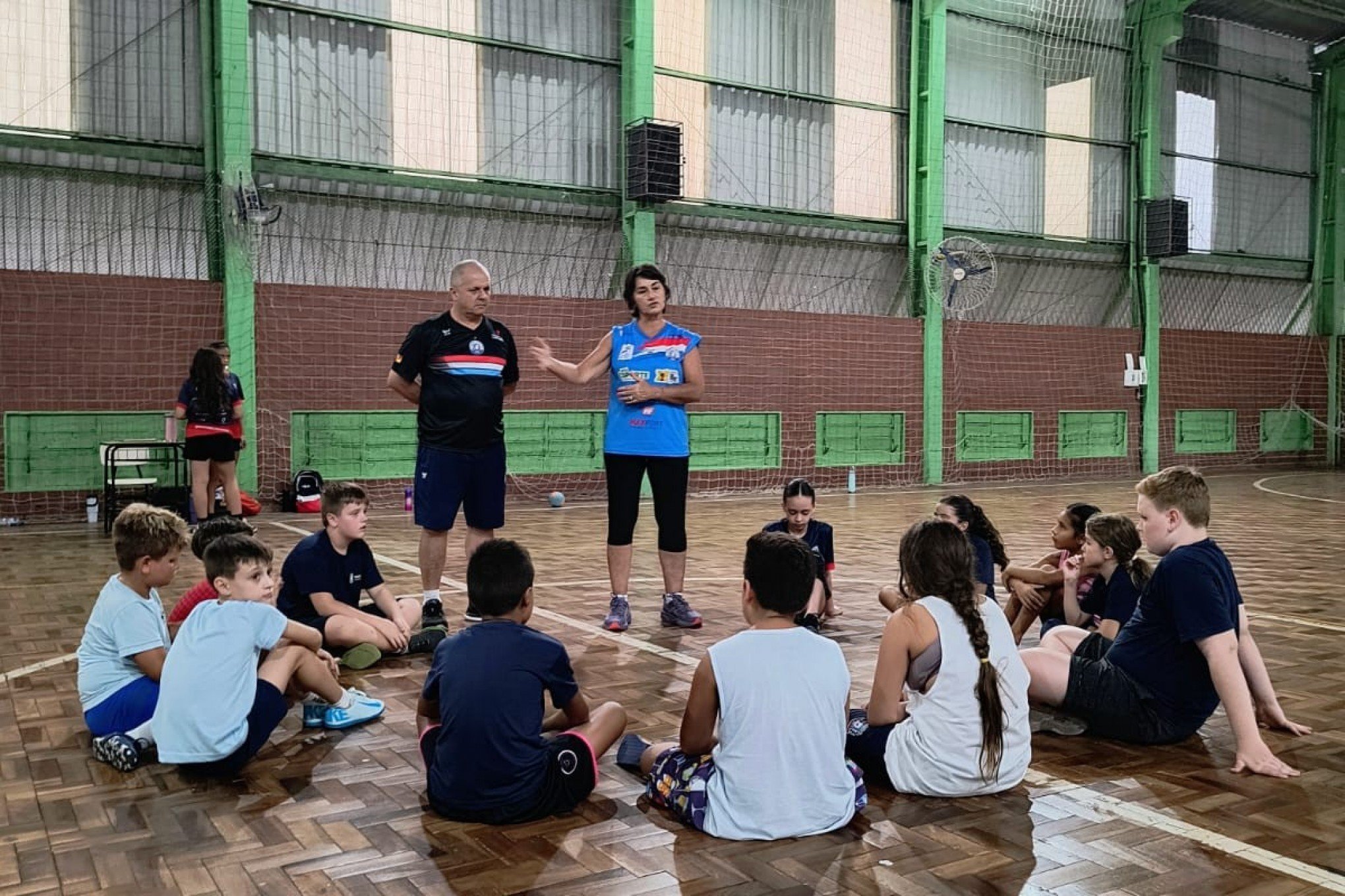 Começam as atividades de mini-handebol do PES Campo Bom