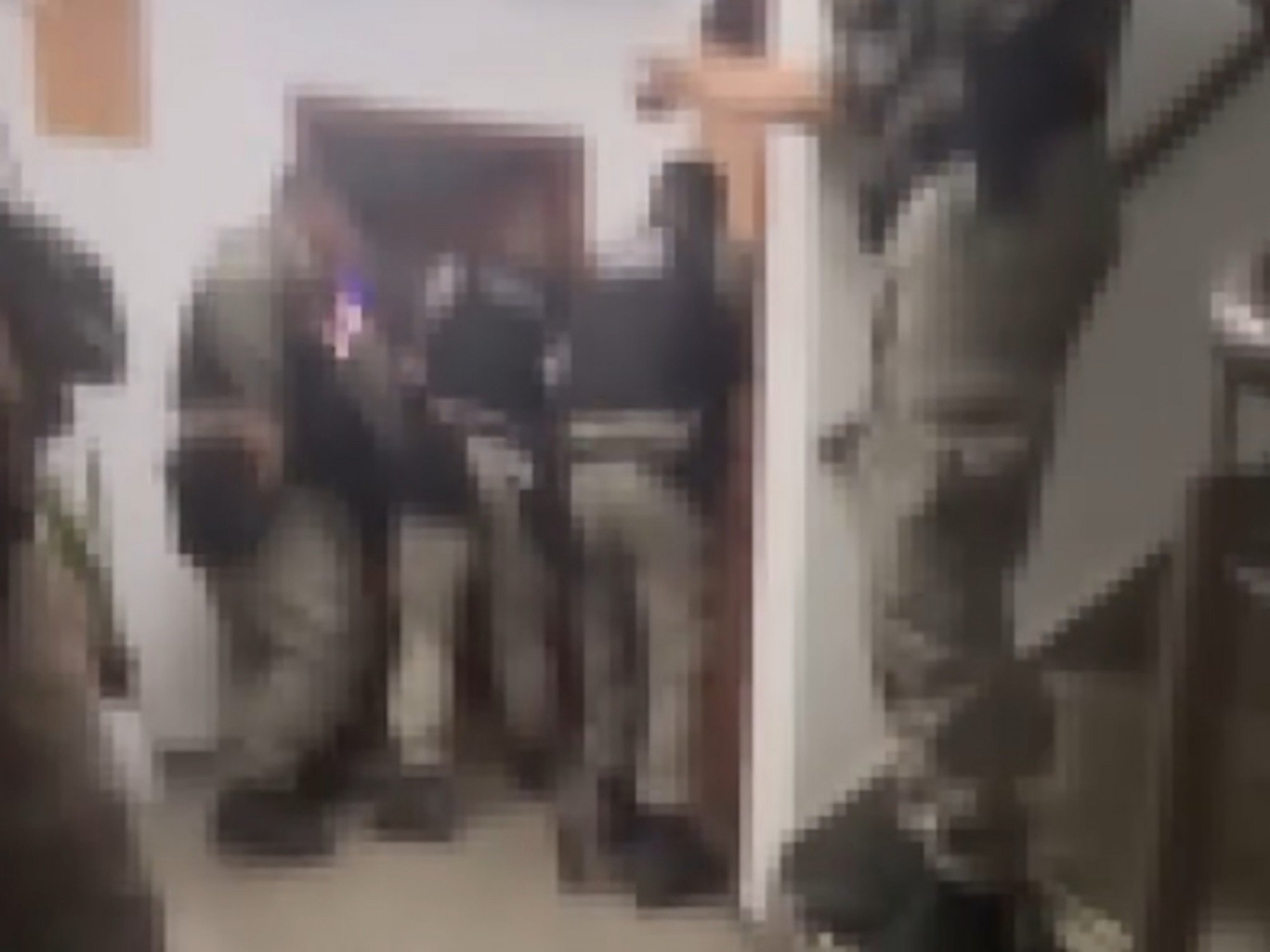 MANÍACO DA MOTO: Imagens mostram o momento em que suspeito é capturado pela Brigada Militar; veja